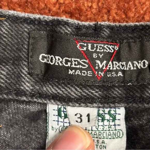 VTG Guess Jeans - Picture 5 of 7